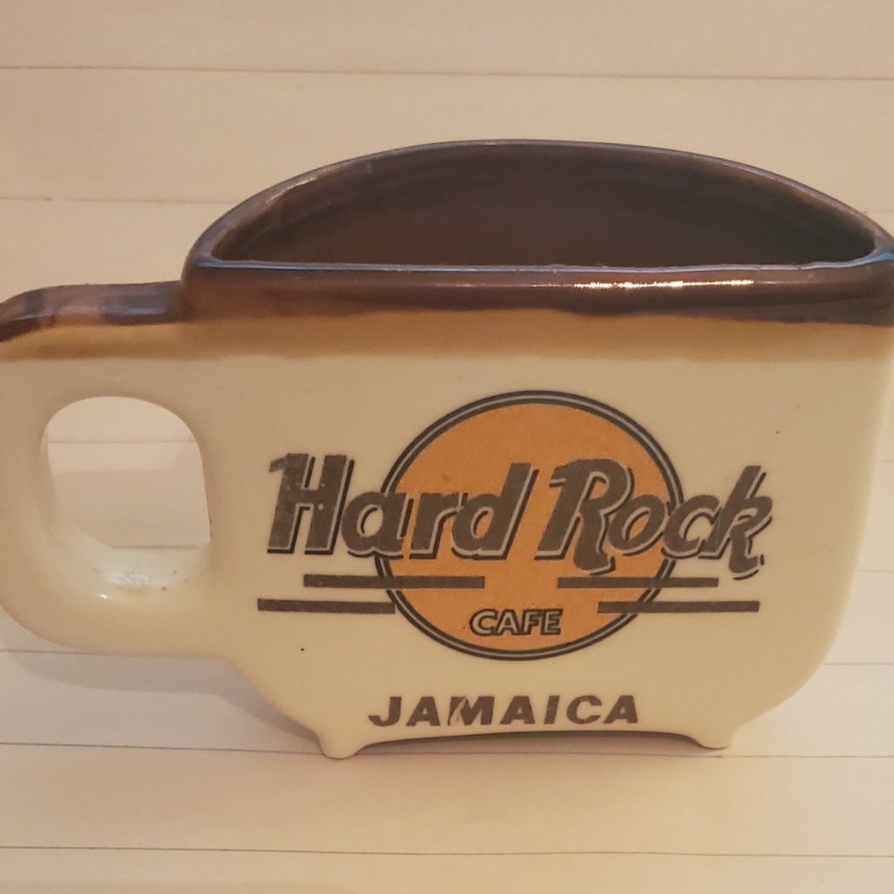 HARD ROCK CAFE JAMAICA SOUVENIR MUG "YOU ASKED FOR HALF OF CUP"
